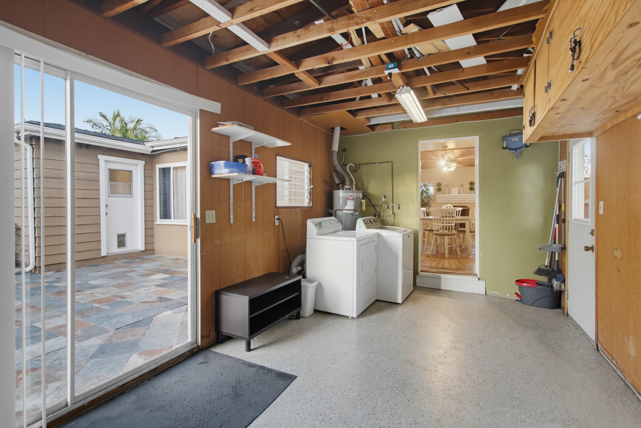 Virtual tour photo 62 of 84 for 4034 Epanow Ave