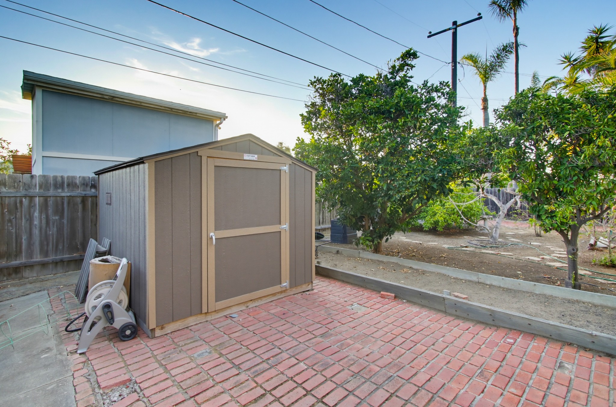 Virtual tour photo 67 of 84 for 4034 Epanow Ave