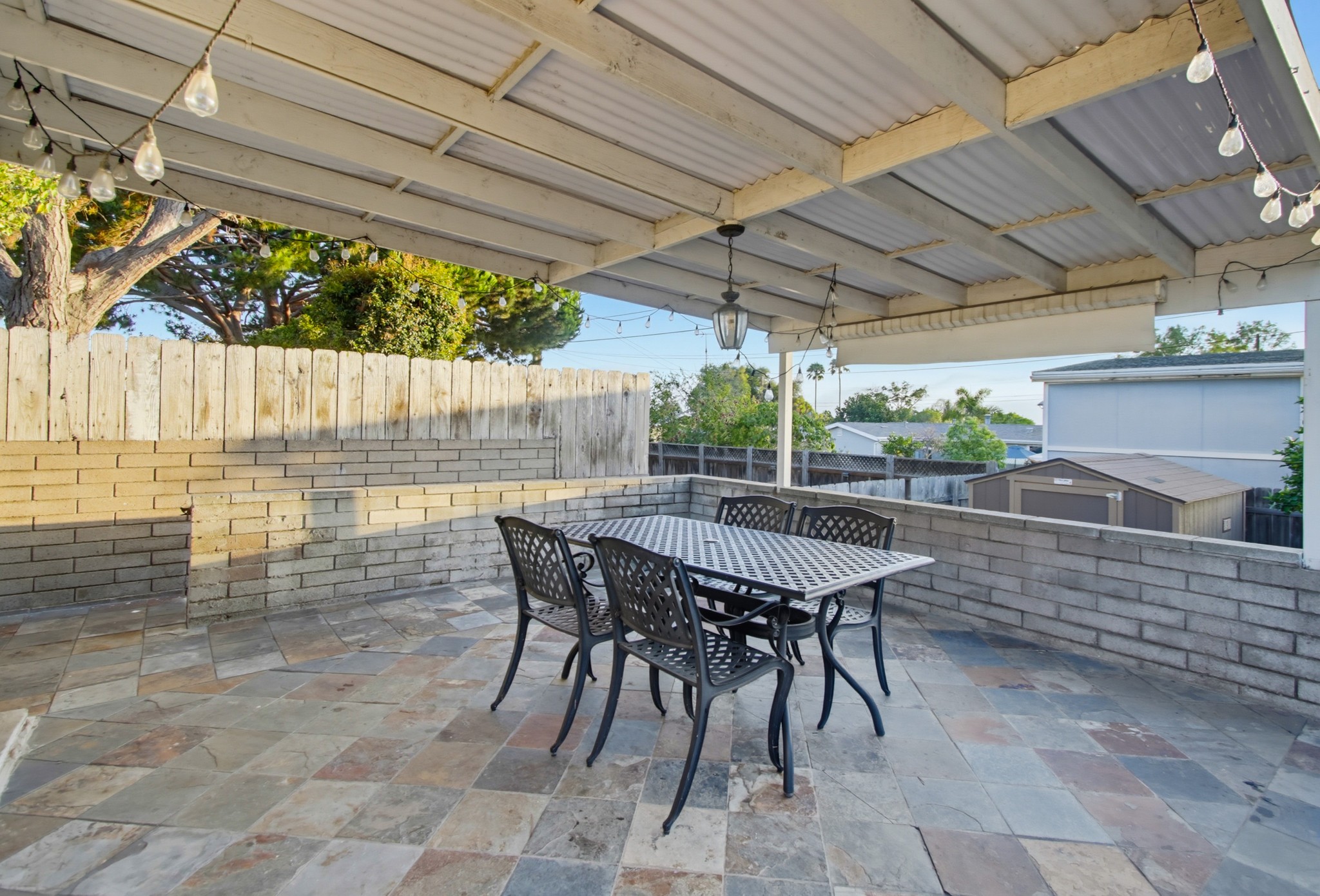 Virtual tour photo 76 of 84 for 4034 Epanow Ave