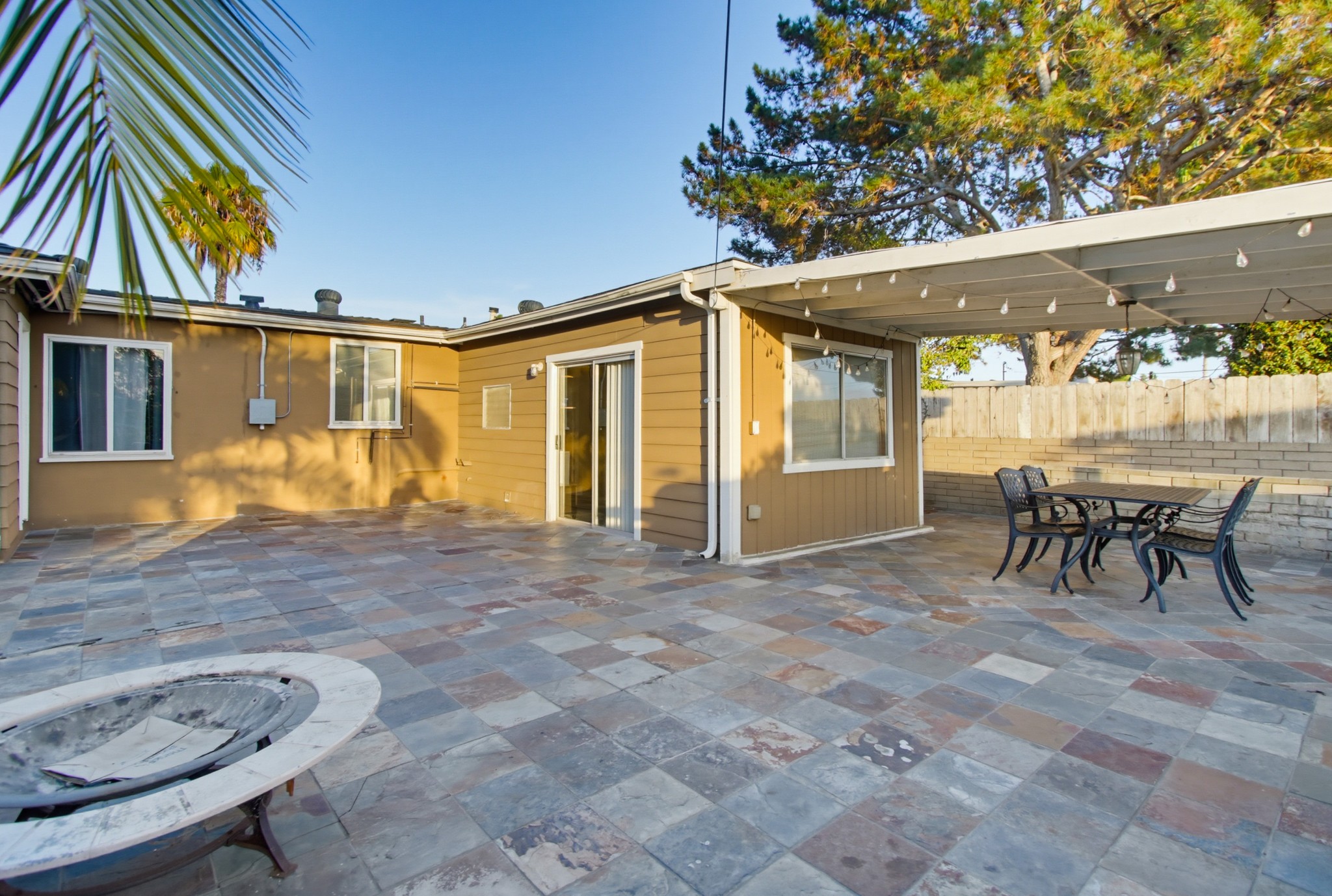 Virtual tour photo 78 of 84 for 4034 Epanow Ave