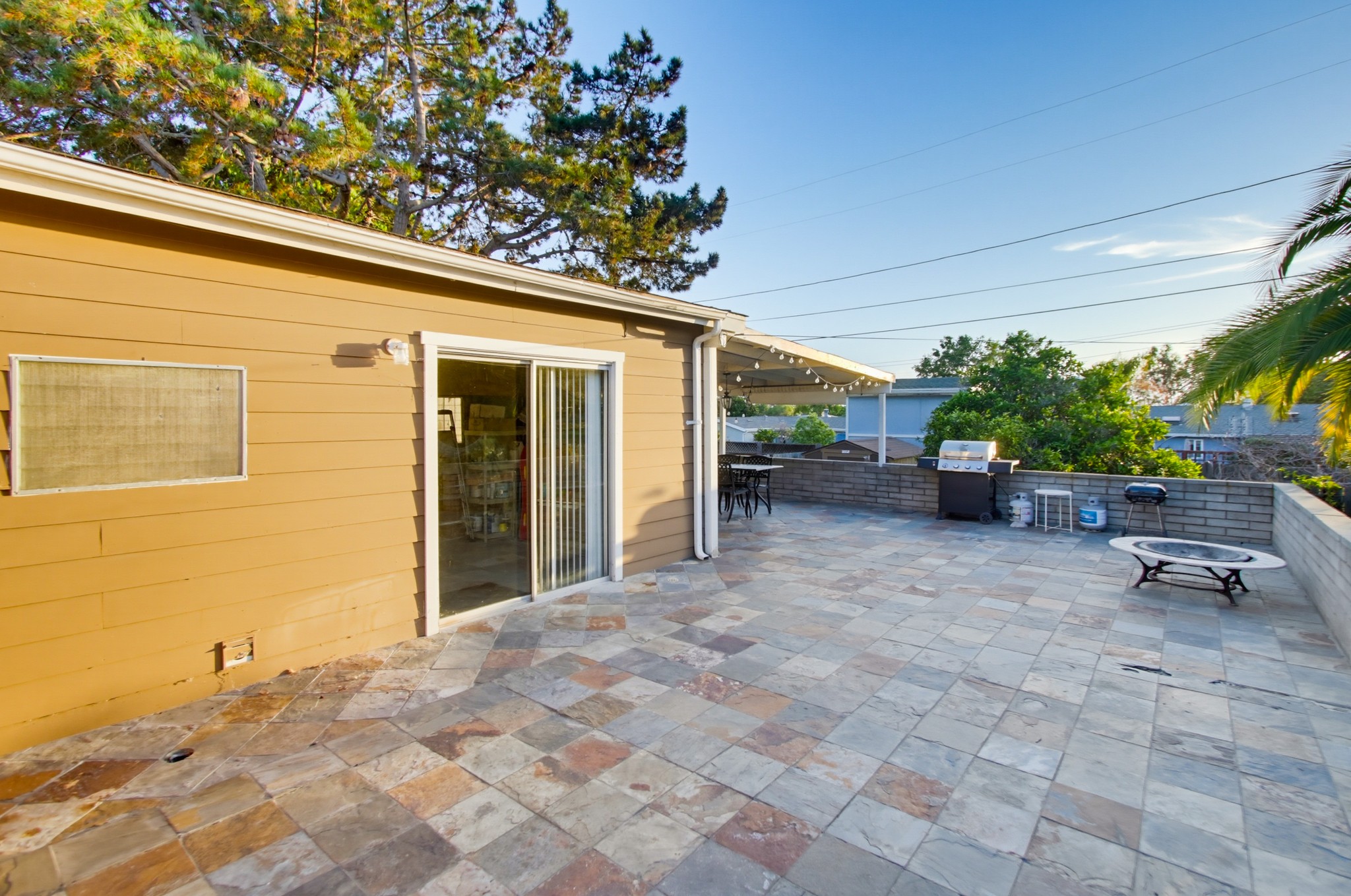Virtual tour photo 79 of 84 for 4034 Epanow Ave
