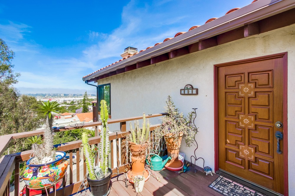 Virtual tour photo 11 of 69 for 4036 Ampudia St