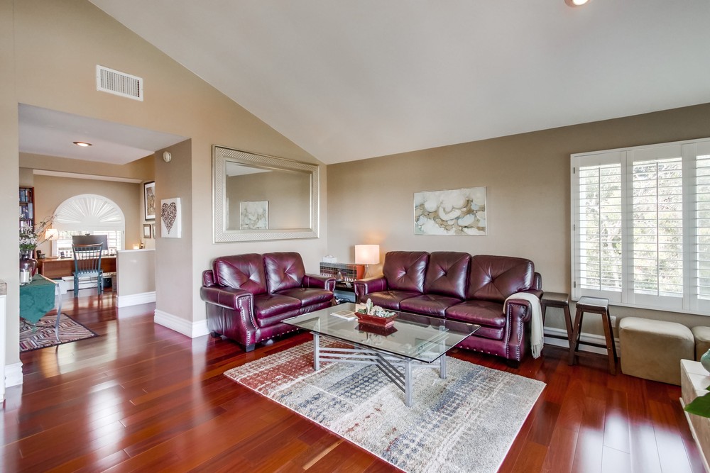 Virtual tour photo 16 of 69 for 4036 Ampudia St