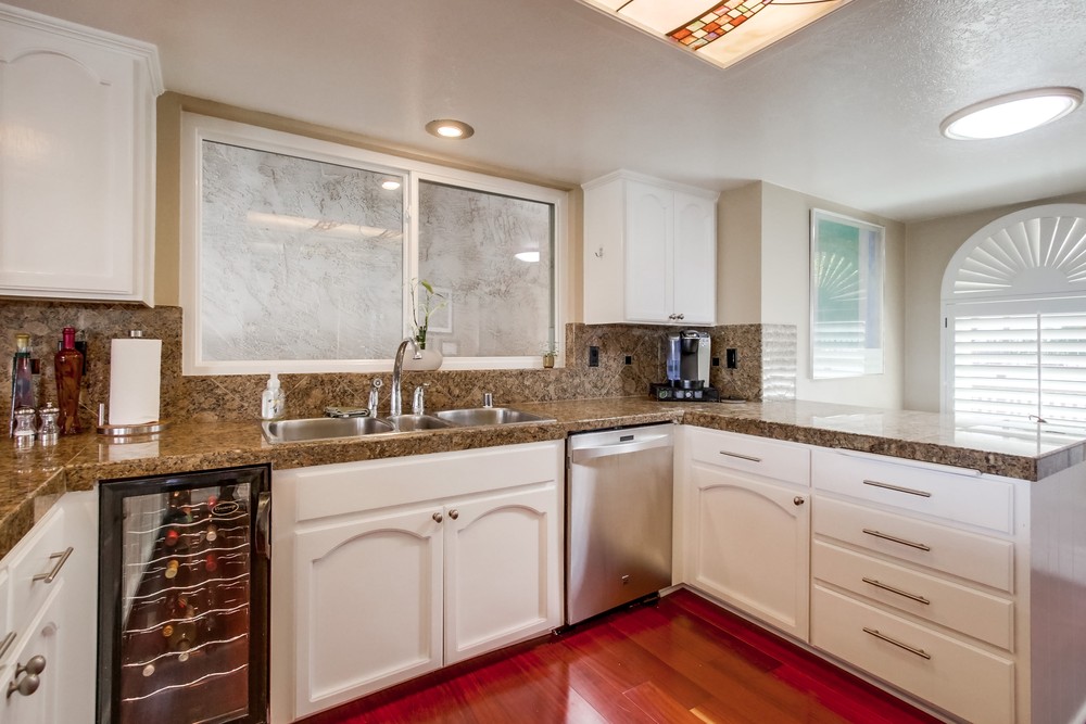 Virtual tour photo 23 of 69 for 4036 Ampudia St