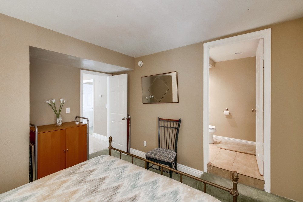 Virtual tour photo 35 of 69 for 4036 Ampudia St