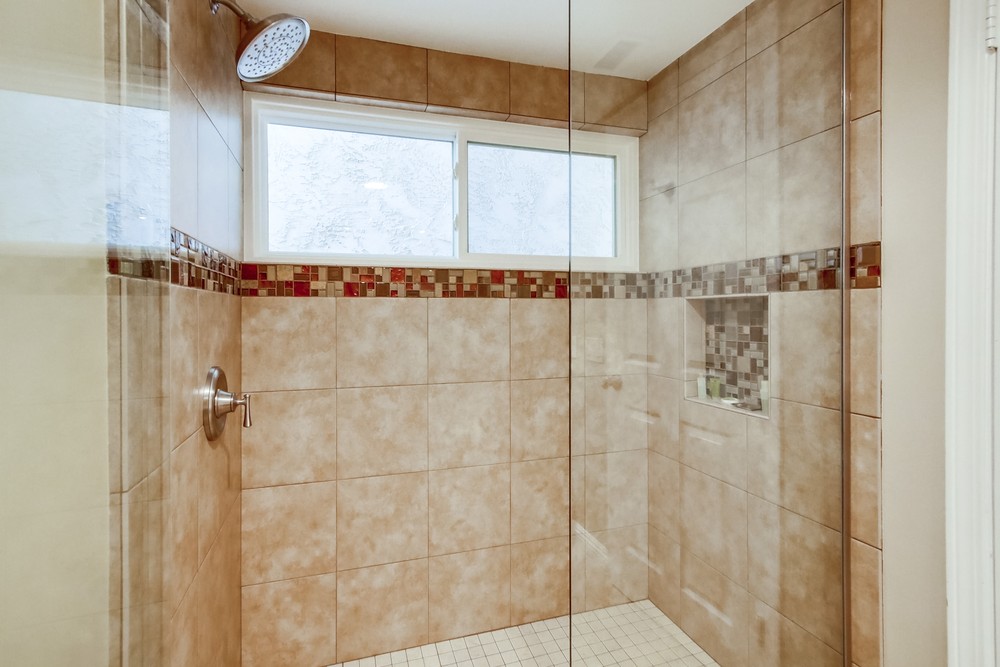 Virtual tour photo 37 of 69 for 4036 Ampudia St