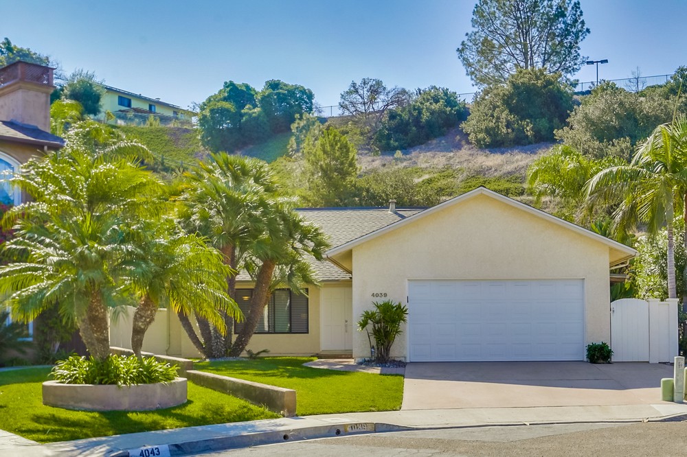 Virtual tour photo 5 of 44 for 4039 Raffee Drive