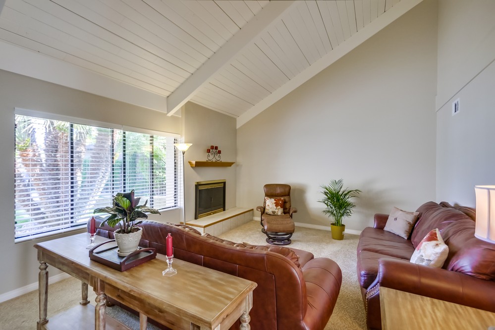 Virtual tour photo 8 of 44 for 4039 Raffee Drive