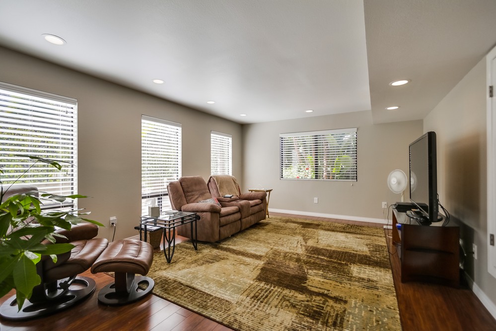Virtual tour photo 11 of 44 for 4039 Raffee Drive