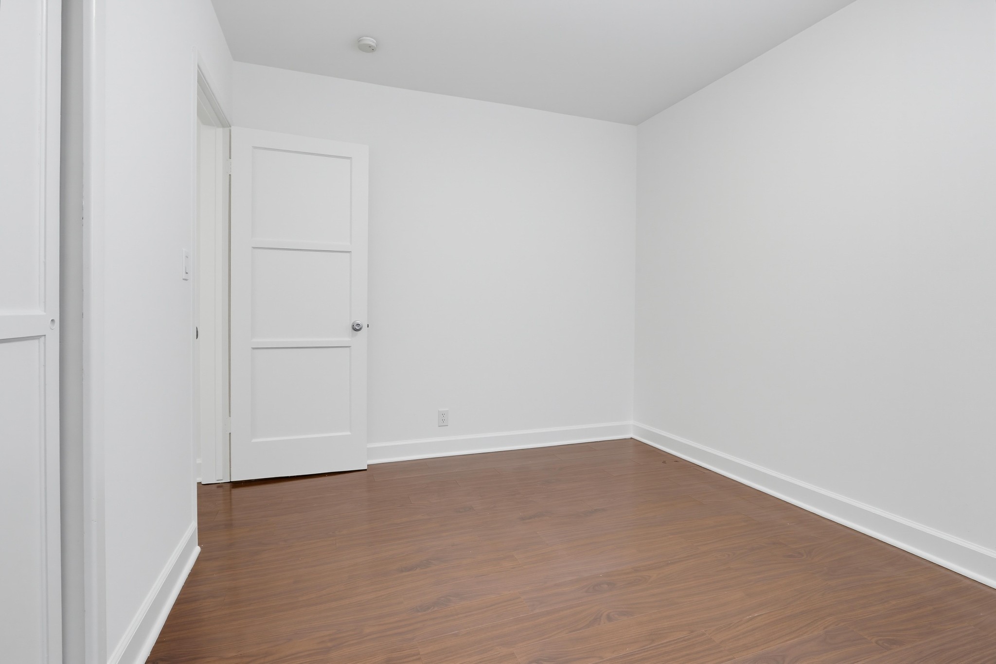 Virtual tour photo 44 of 54 for 404 N Diana Pl