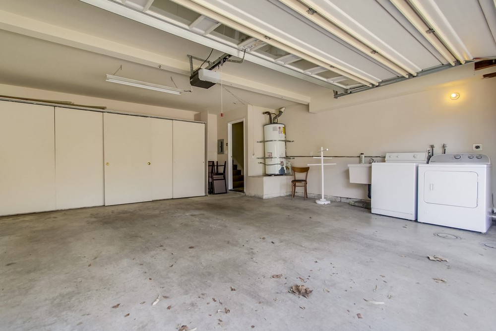 Virtual tour photo 38 of 45 for 4040 Porte De Palmas