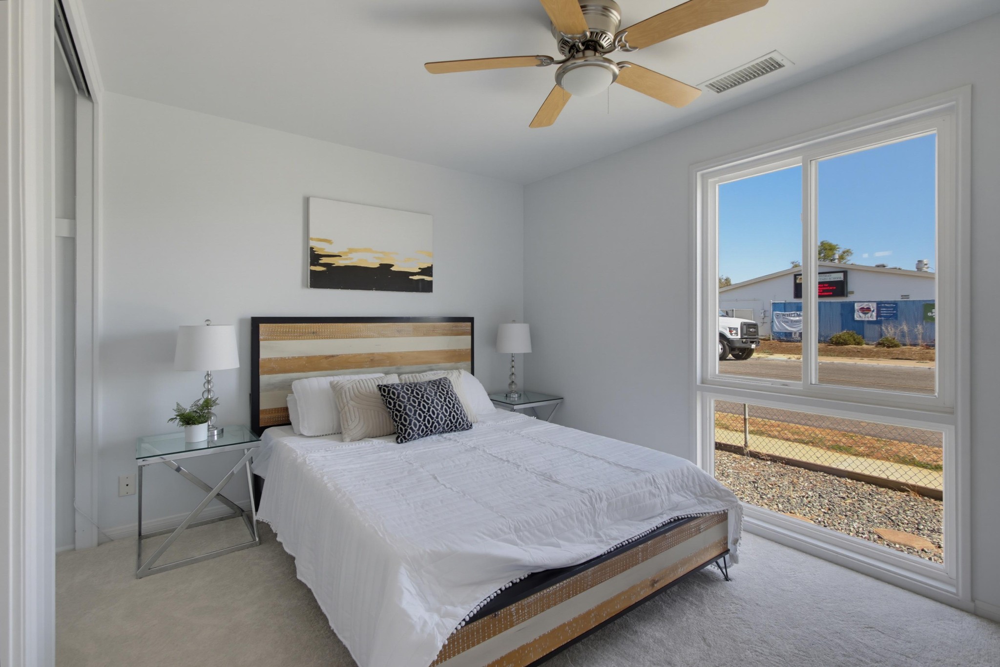 Virtual tour photo 16 of 38 for 4041 Appleton St