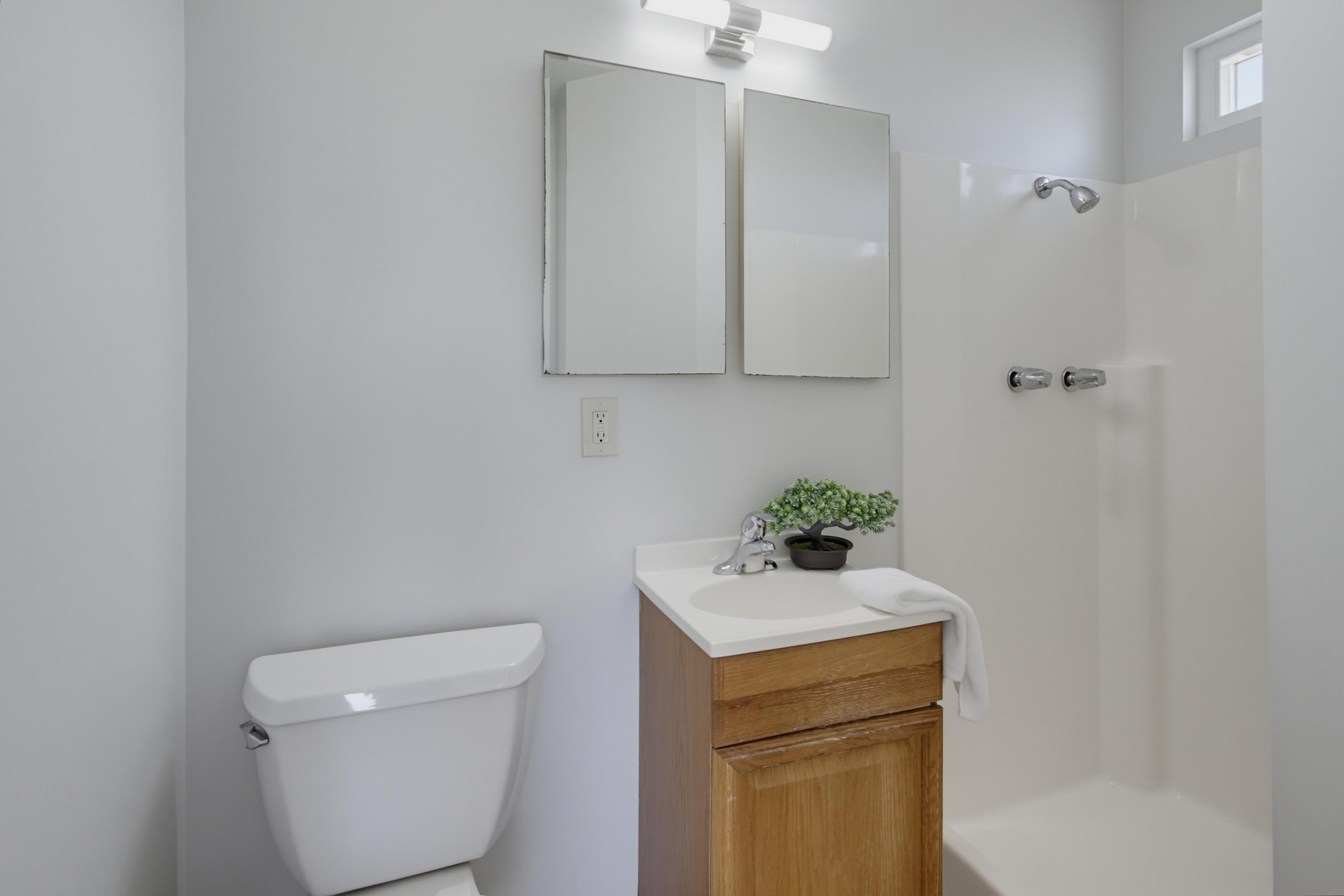 Virtual tour photo 20 of 38 for 4041 Appleton St