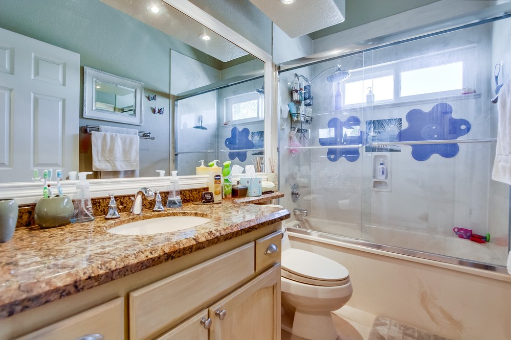 Virtual tour photo 39 of 56 for 4042 Morrell Street
