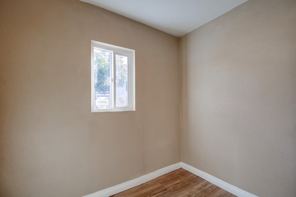 Virtual tour photo 18 of 30 for 4043 National Ave