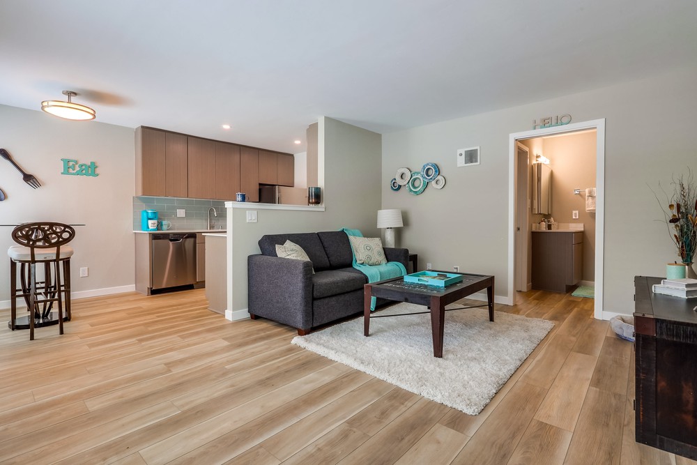 Virtual tour photo 4 of 67 for 4044 32nd St