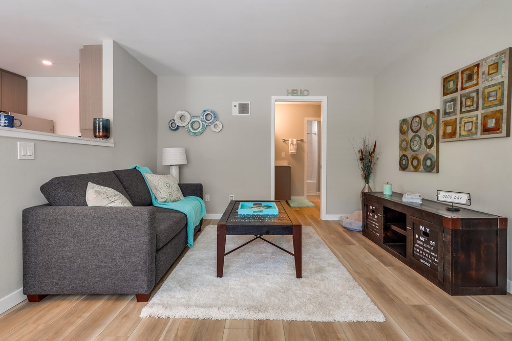 Virtual tour photo 5 of 67 for 4044 32nd St