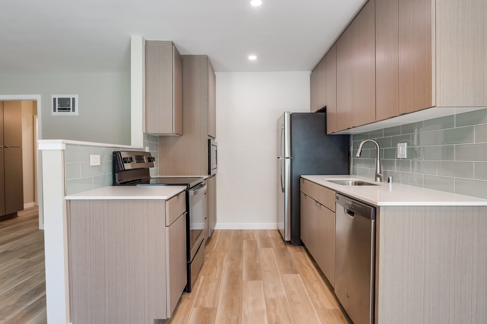 Virtual tour photo 31 of 67 for 4044 32nd St