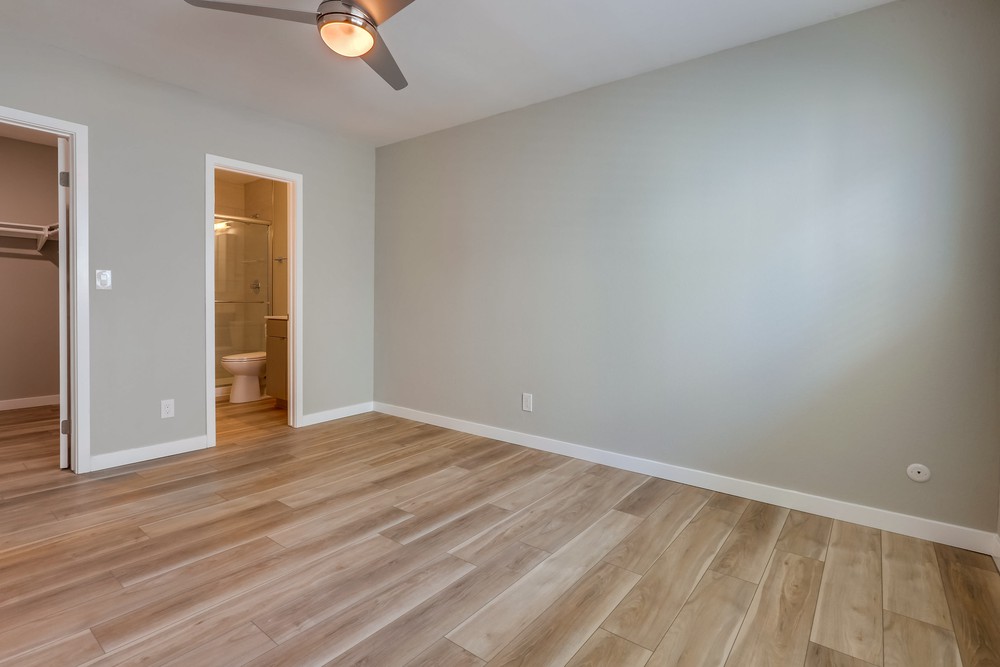 Virtual tour photo 40 of 67 for 4044 32nd St