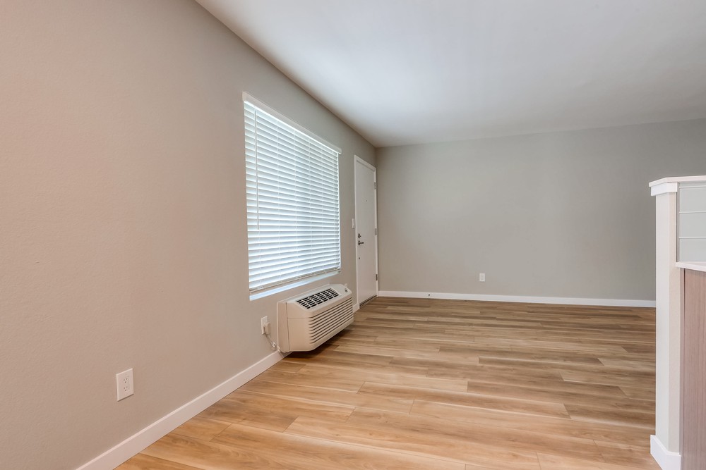 Virtual tour photo 45 of 67 for 4044 32nd St
