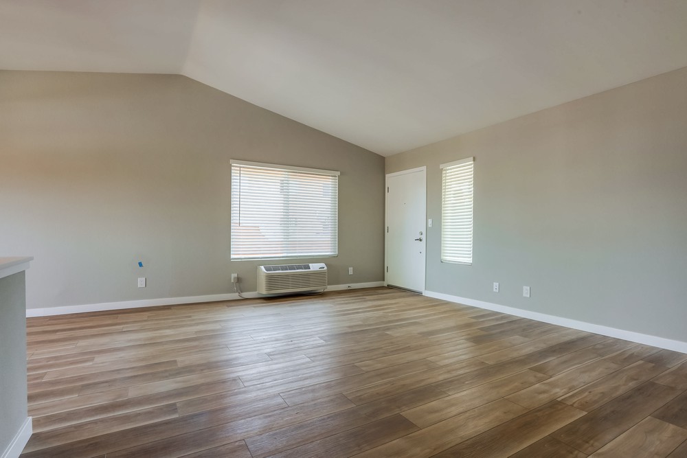 Virtual tour photo 52 of 67 for 4044 32nd St