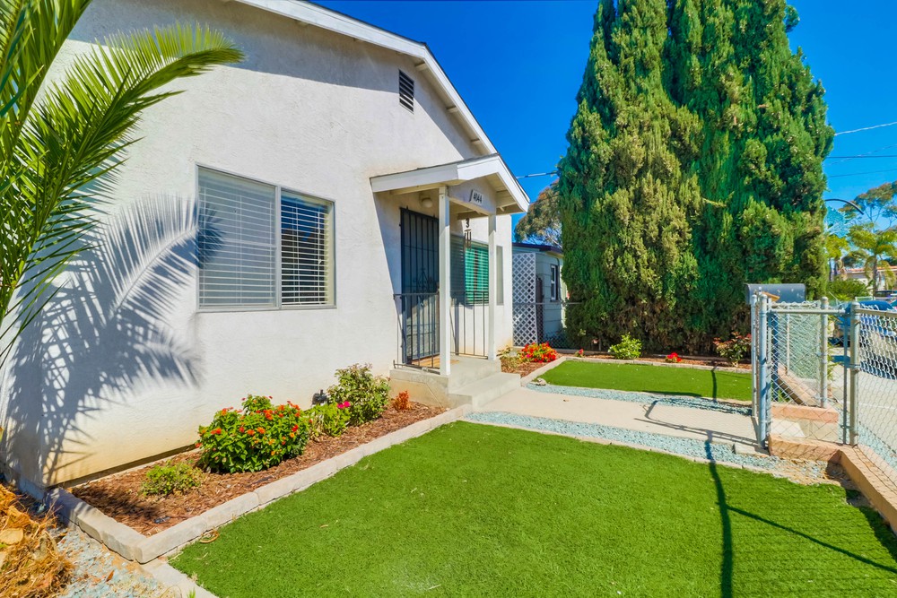 Virtual tour photo 7 of 27 for 4044 Manzanita Dr