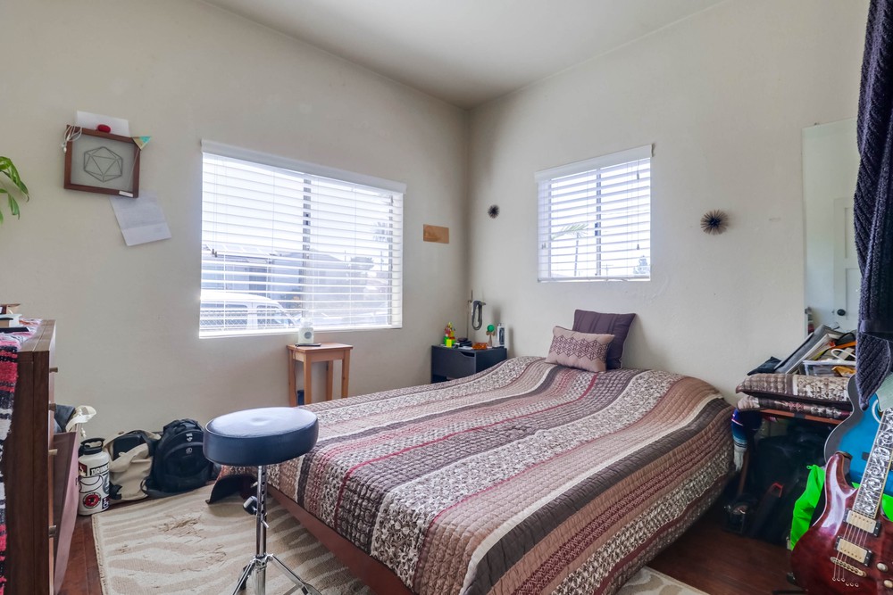 Virtual tour photo 17 of 27 for 4044 Manzanita Dr