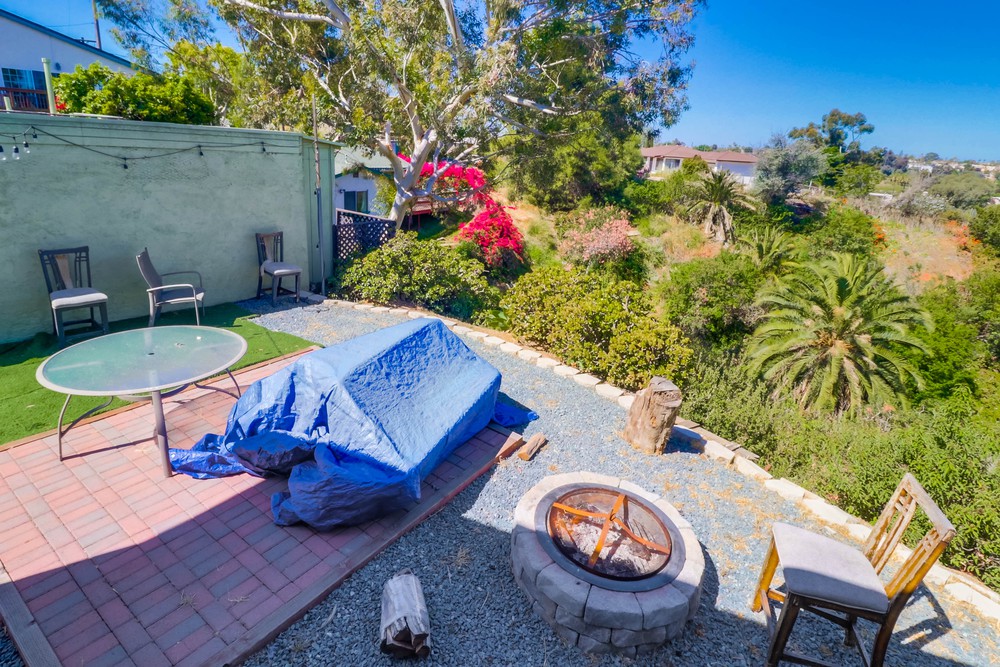 Virtual tour photo 22 of 27 for 4044 Manzanita Dr