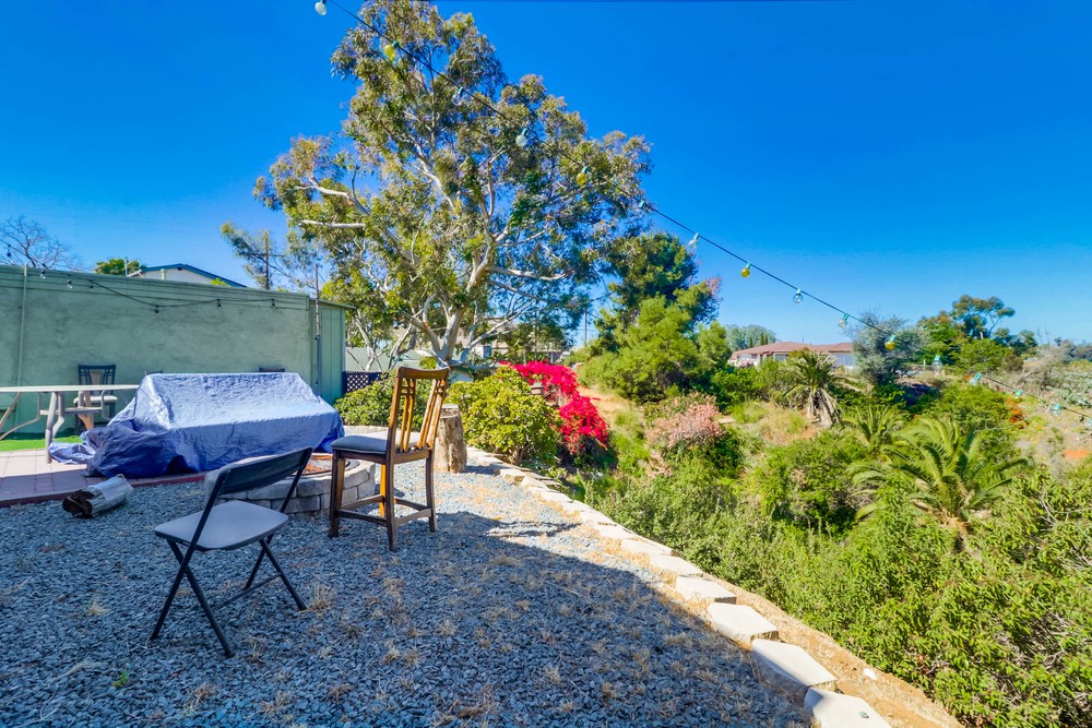 Virtual tour photo 26 of 27 for 4044 Manzanita Dr