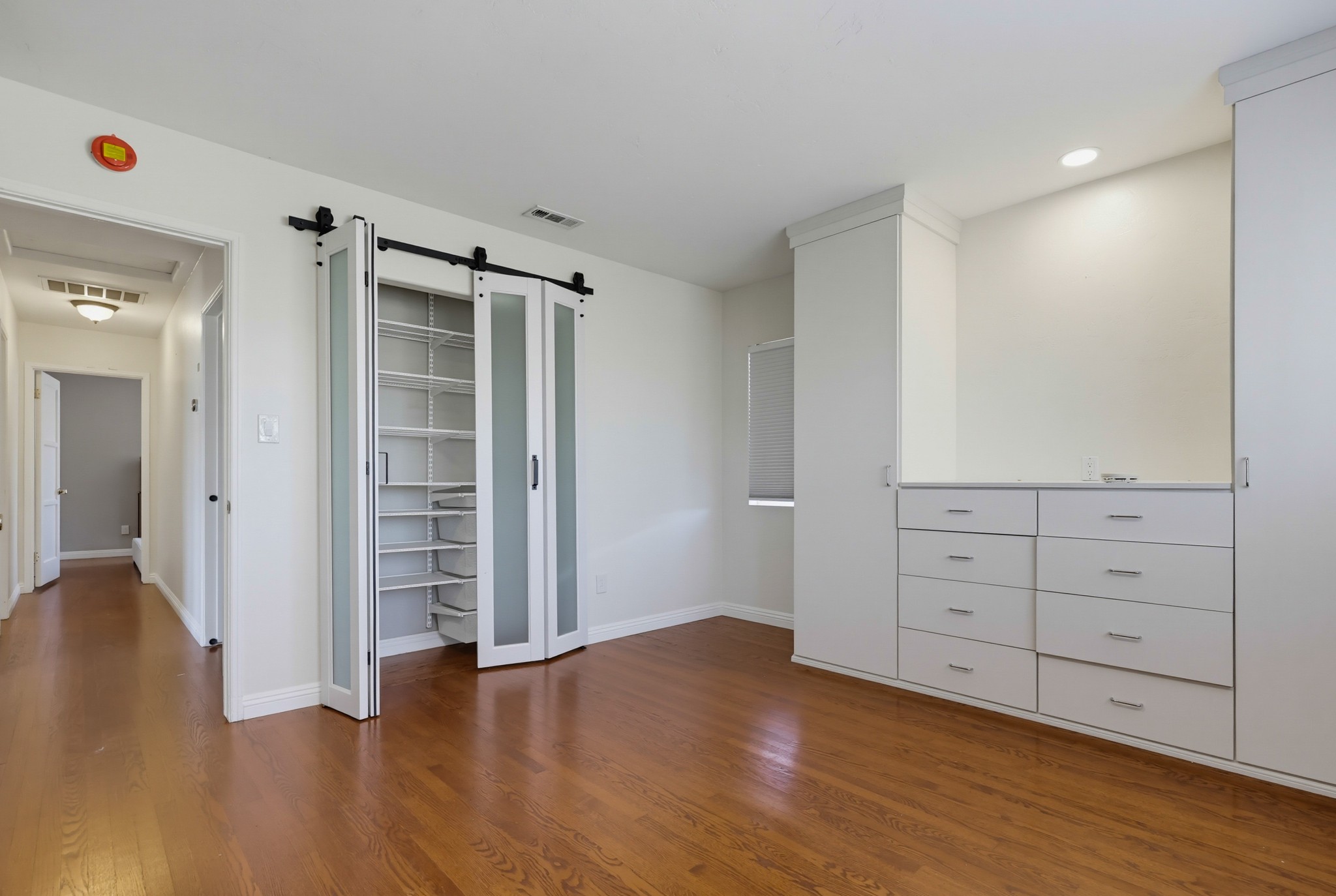 Virtual tour photo 30 of 51 for 4044 Vista Grande Dr