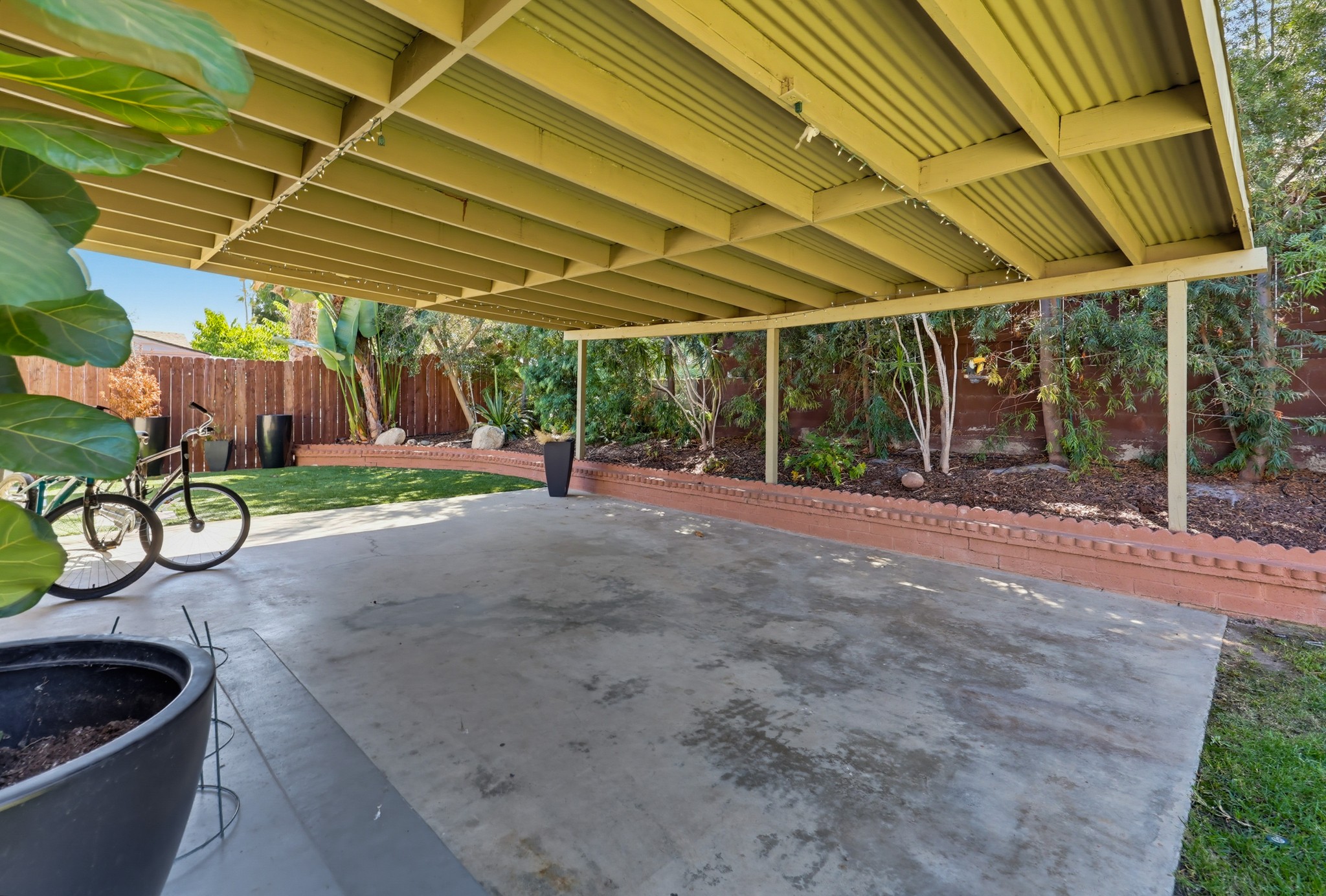 Virtual tour photo 47 of 51 for 4044 Vista Grande Dr