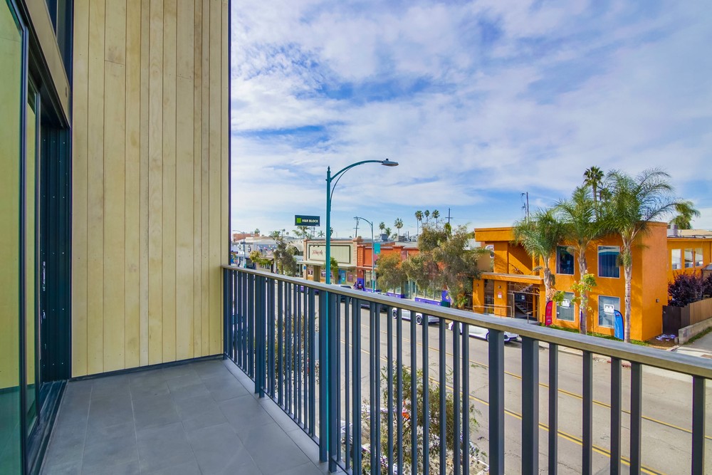 Virtual tour photo 19 of 30 for 4045 30th St #1