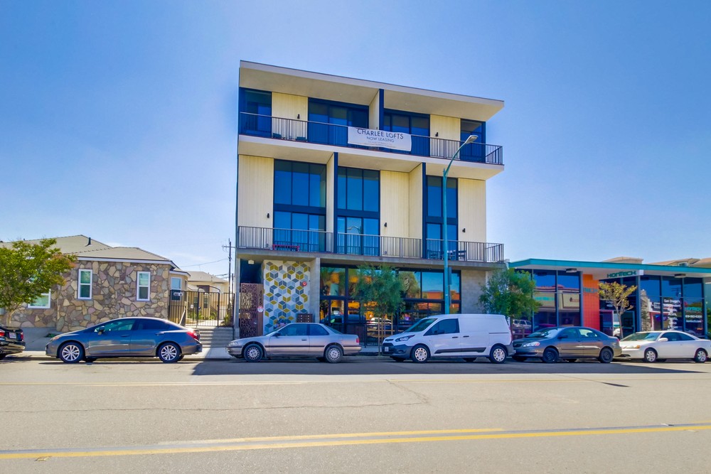 Virtual tour photo 1 of 33 for 4045 30th St #10