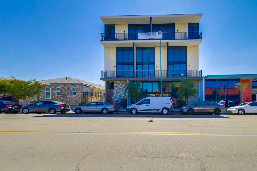 Virtual tour photo 3 of 33 for 4045 30th St #10