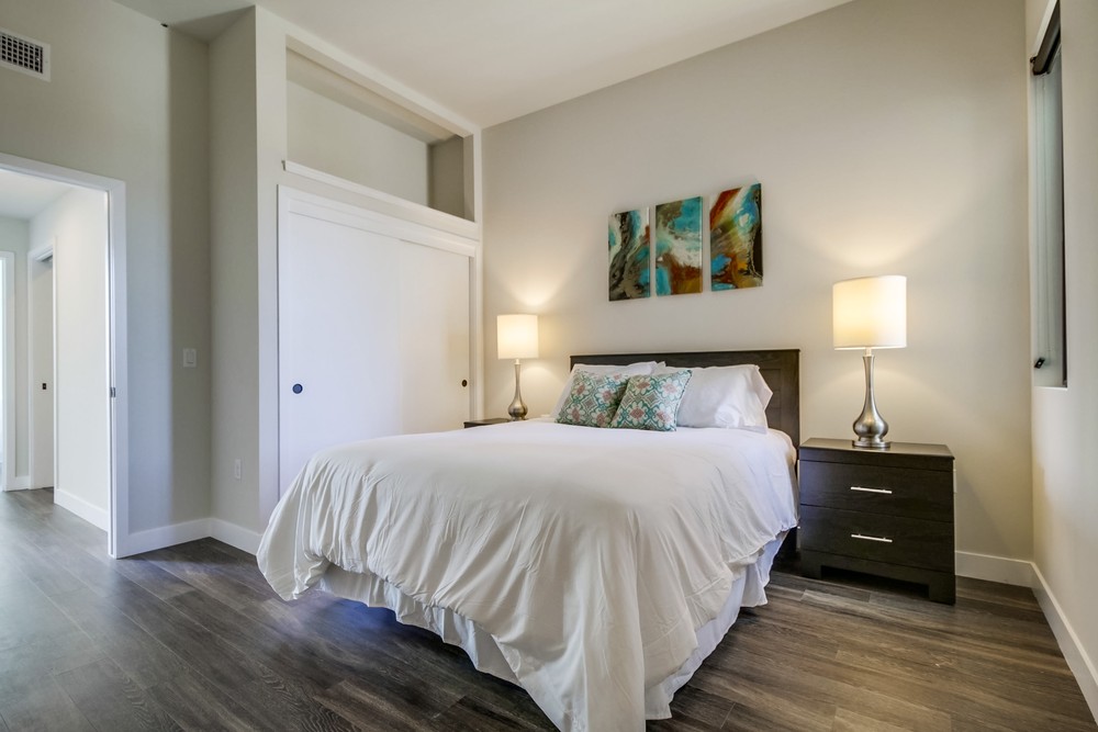Virtual tour photo 20 of 33 for 4045 30th St #10