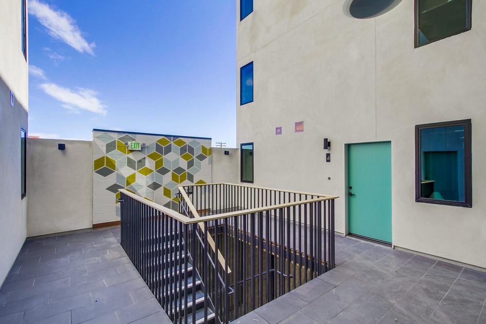 Virtual tour photo 9 of 13 for 4045 30th St