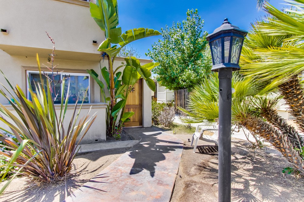 Virtual tour photo 5 of 27 for 4045 Illinois Street #3