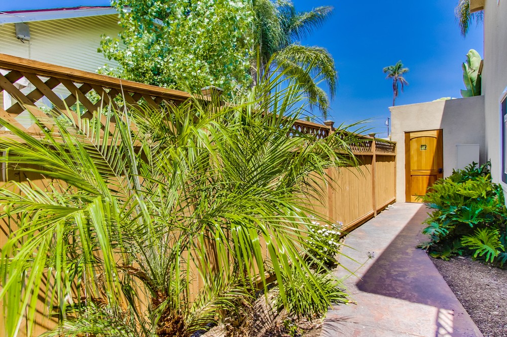 Virtual tour photo 8 of 27 for 4045 Illinois Street #3