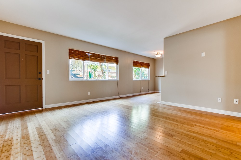 Virtual tour photo 16 of 27 for 4045 Illinois Street #3