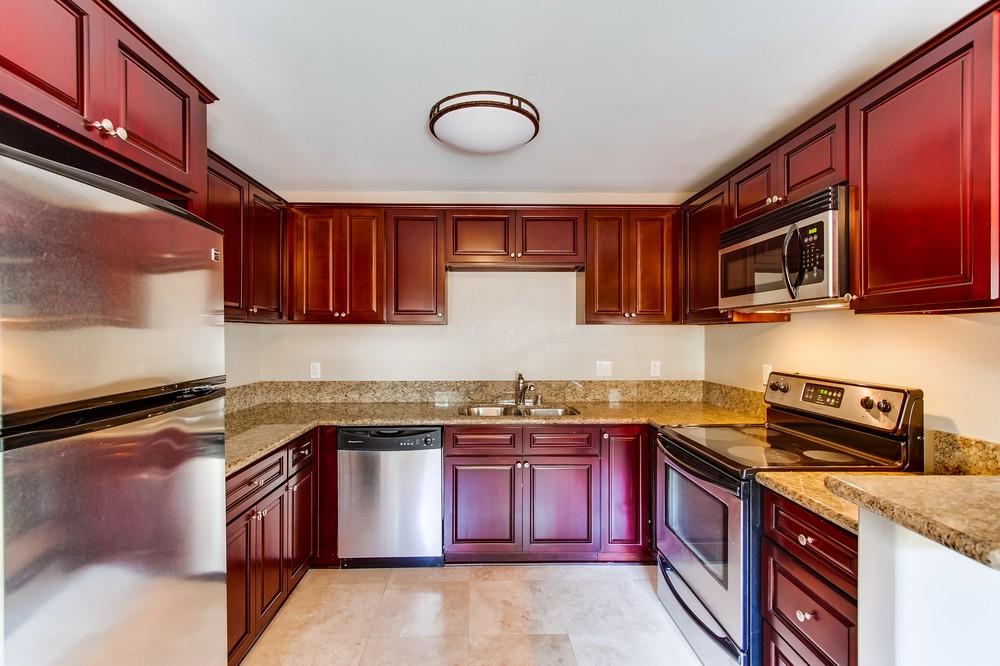Virtual tour photo 21 of 27 for 4045 Illinois Street #3