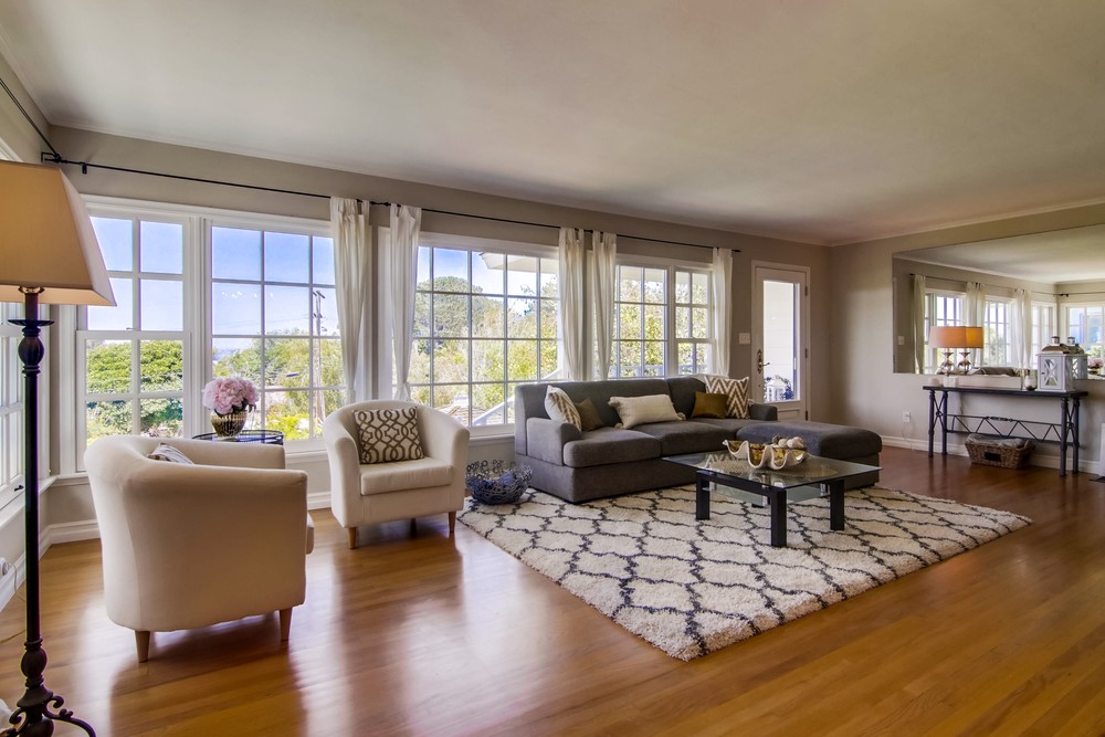 Virtual tour photo 16 of 48 for 4045 Narragansett Ave