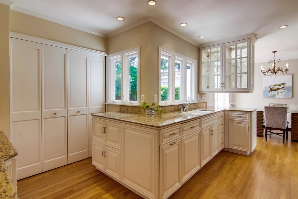 Virtual tour photo 29 of 48 for 4045 Narragansett Ave