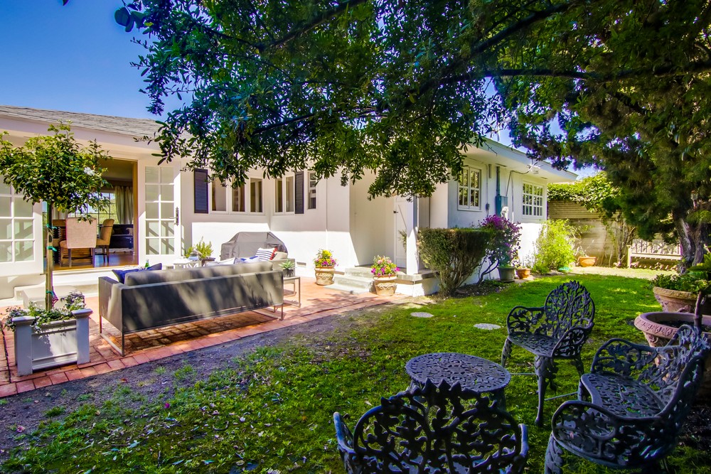 Virtual tour photo 44 of 48 for 4045 Narragansett Ave