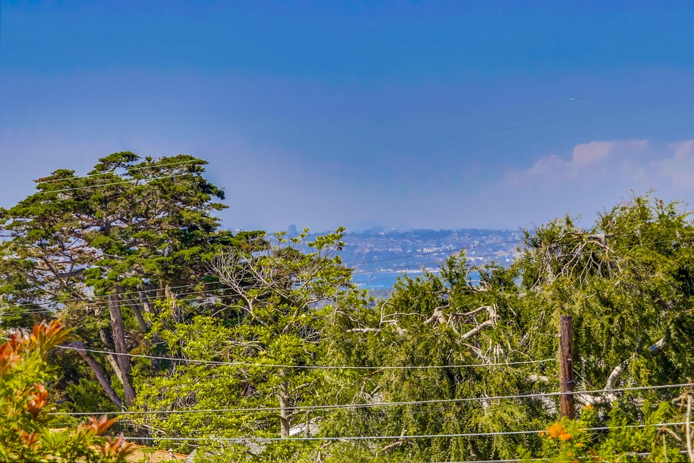 Virtual tour photo 45 of 48 for 4045 Narragansett Ave