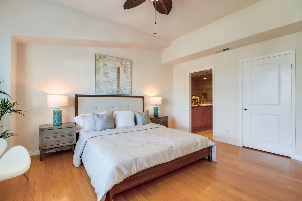 Virtual tour photo 33 of 51 for 4047 1st Ave