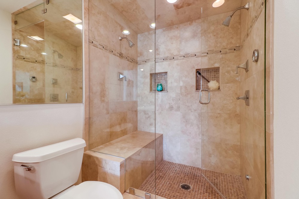 Virtual tour photo 36 of 51 for 4047 1st Ave