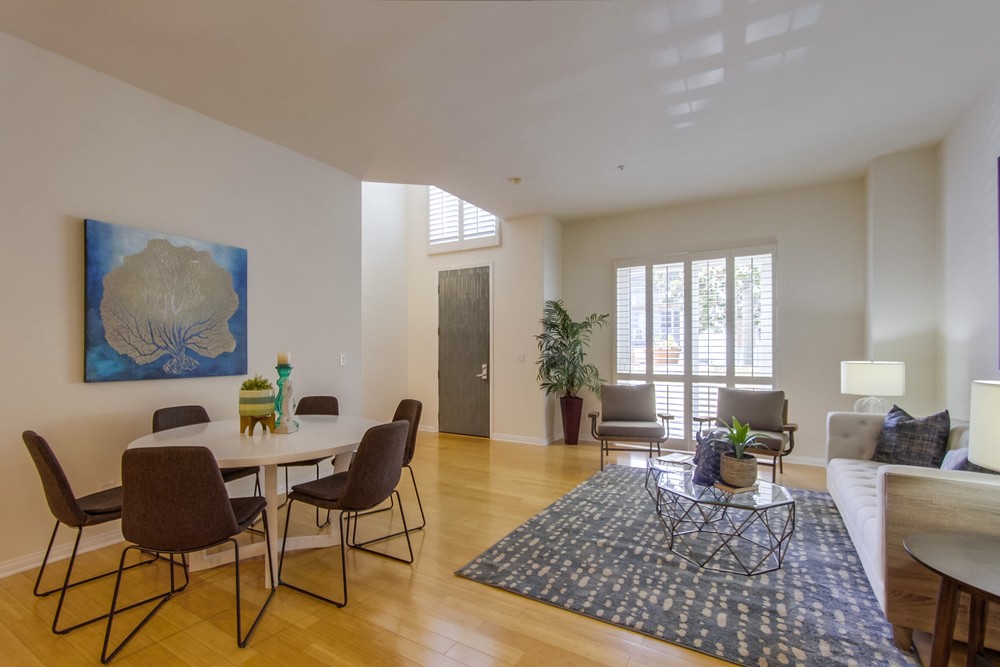 Virtual tour photo 11 of 39 for 4047 1st Ave