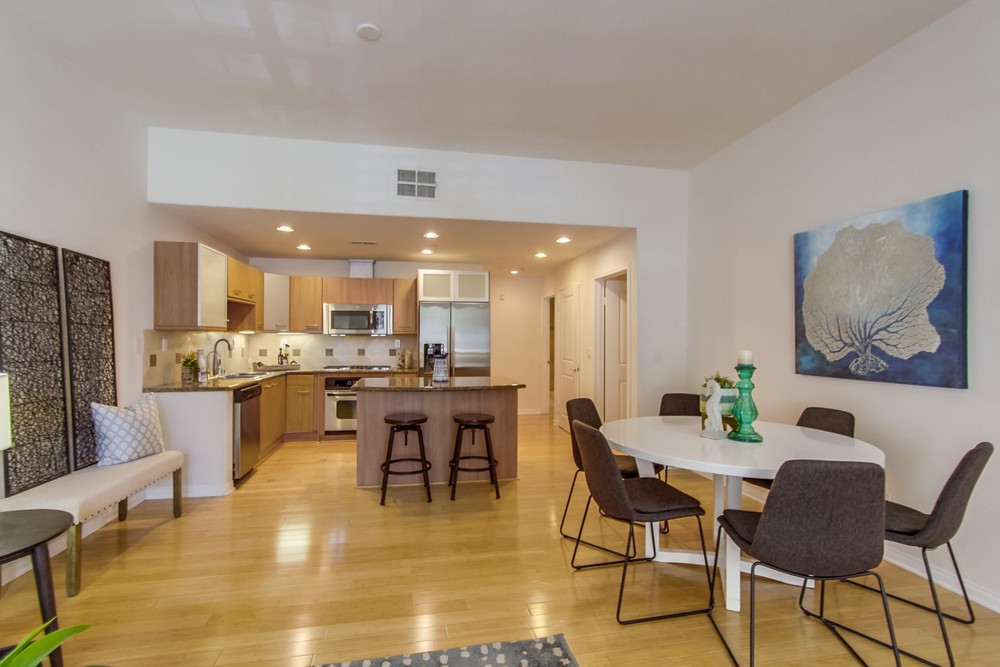 Virtual tour photo 12 of 39 for 4047 1st Ave