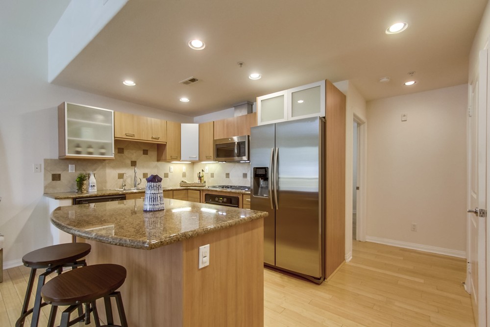 Virtual tour photo 15 of 39 for 4047 1st Ave