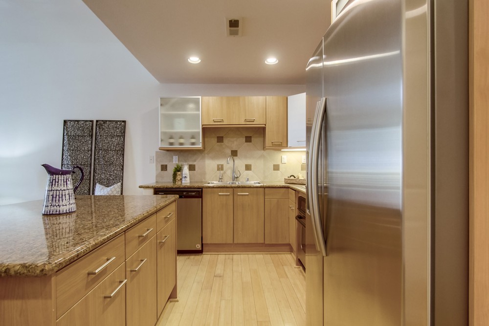 Virtual tour photo 16 of 39 for 4047 1st Ave
